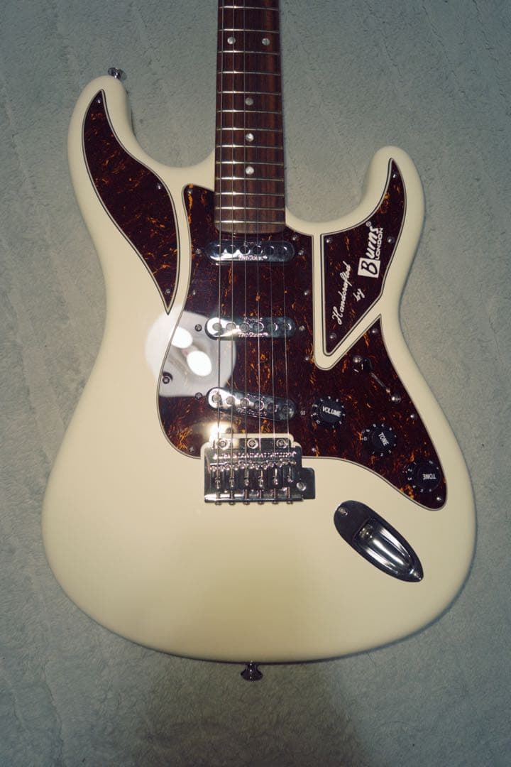 【極美品】Burns Cobra DX エレキギター 廃盤