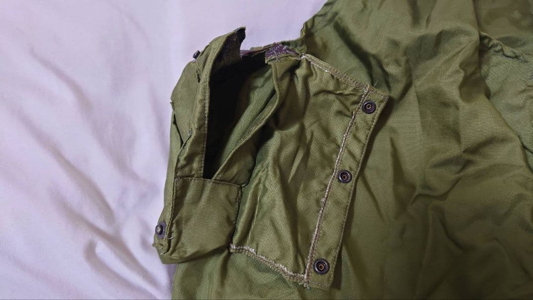 米軍放出品　ラジオベスト