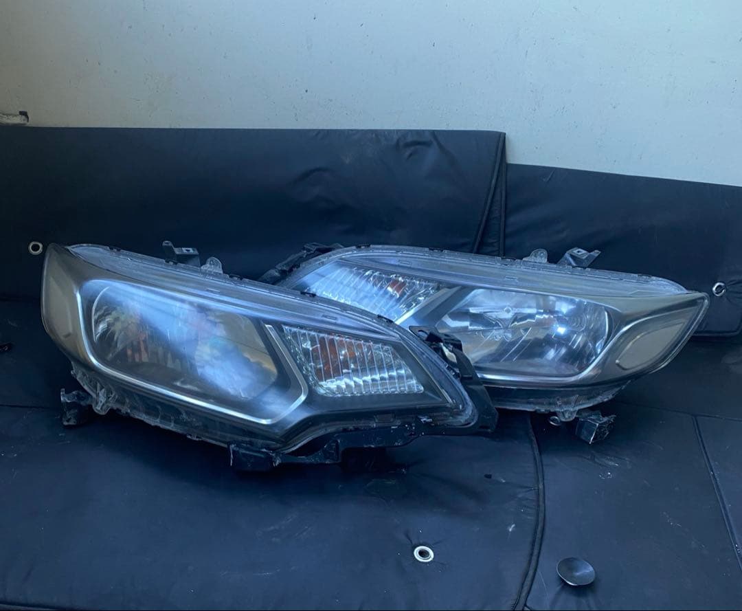 ホンダ フィット GK3 2013〜2017年 前期型　ハロゲン ヘッドライト