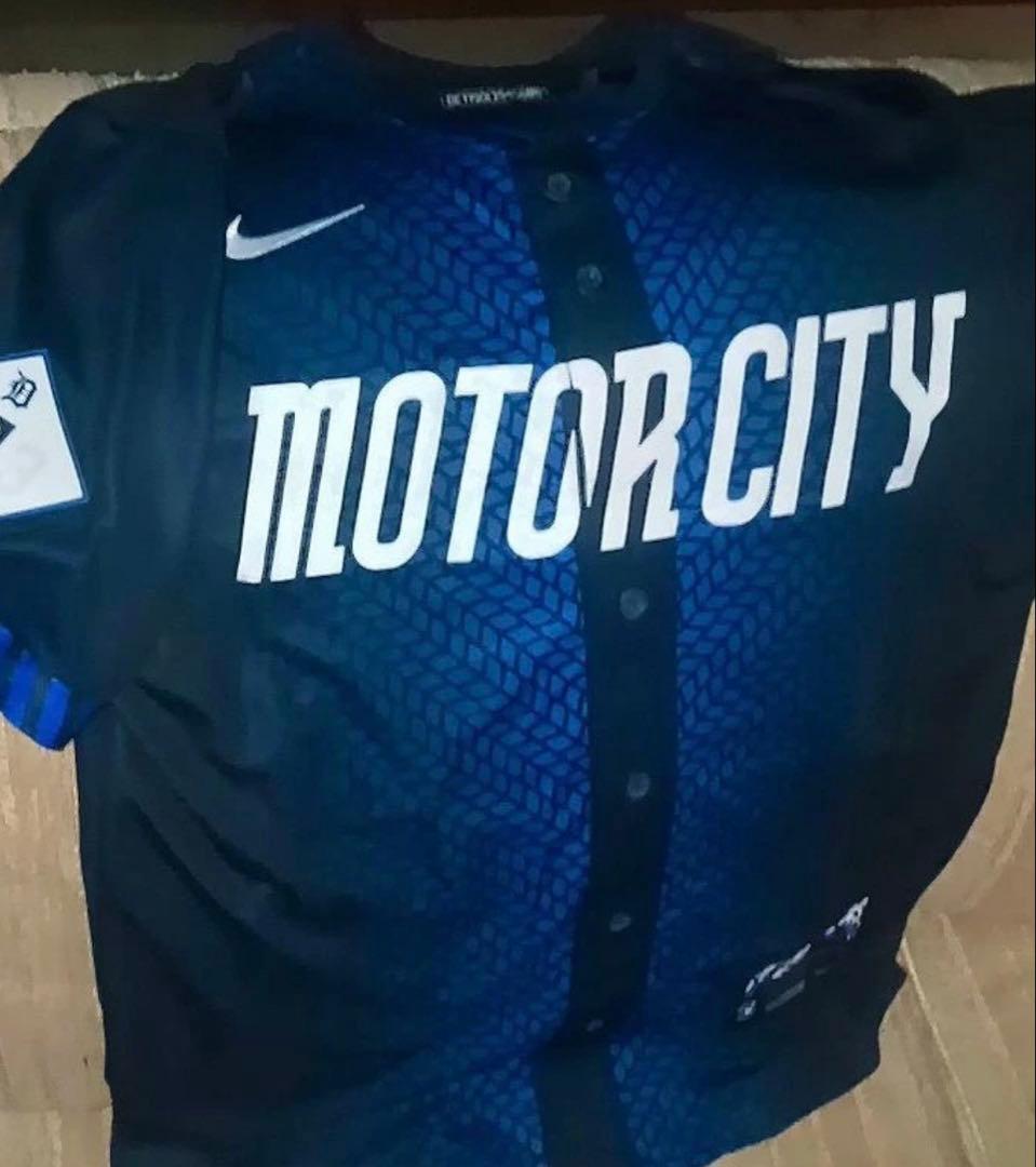 サイン　ユニフォーム Fanatics MLB ユニフォーム スクーバル