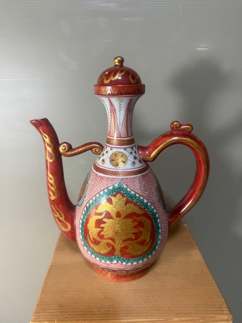 2642 九谷焼 角福　赤絵 金蘭手 仙盞瓶　酒器　時代物
