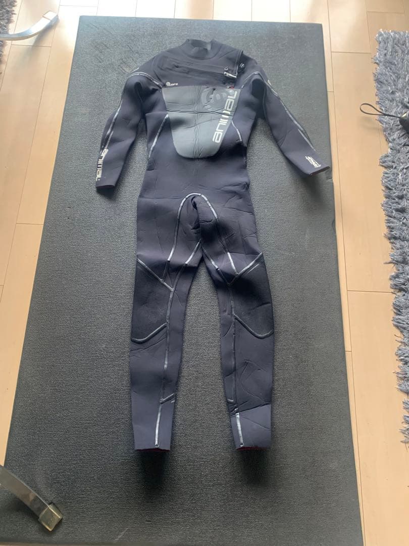 Animal￼ウェットスーツ　サイズM 2mm