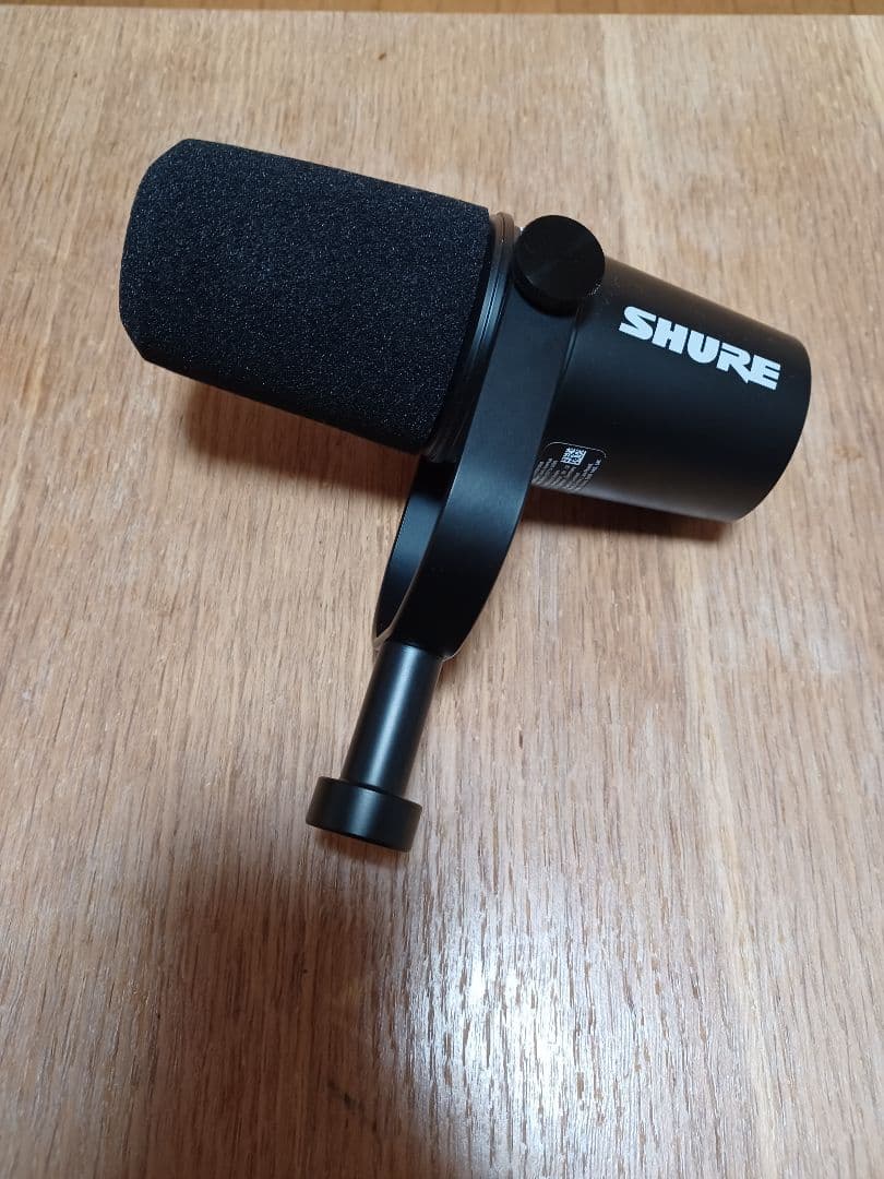 SHURE MV7+ ポッドキャストマイク