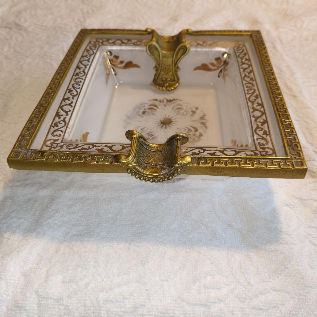 再お値下げしました!ＺARAホーム、アンティーク風灰皿、希少。お洒落な小物入れ