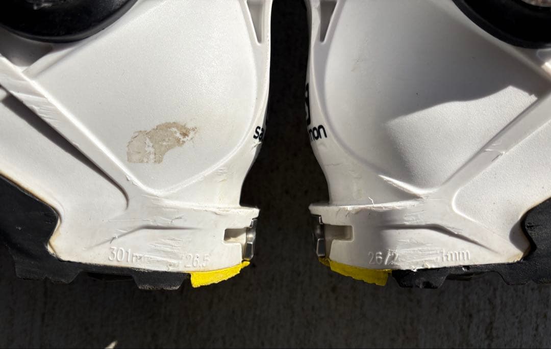 Salomon MTN explore ブーツ