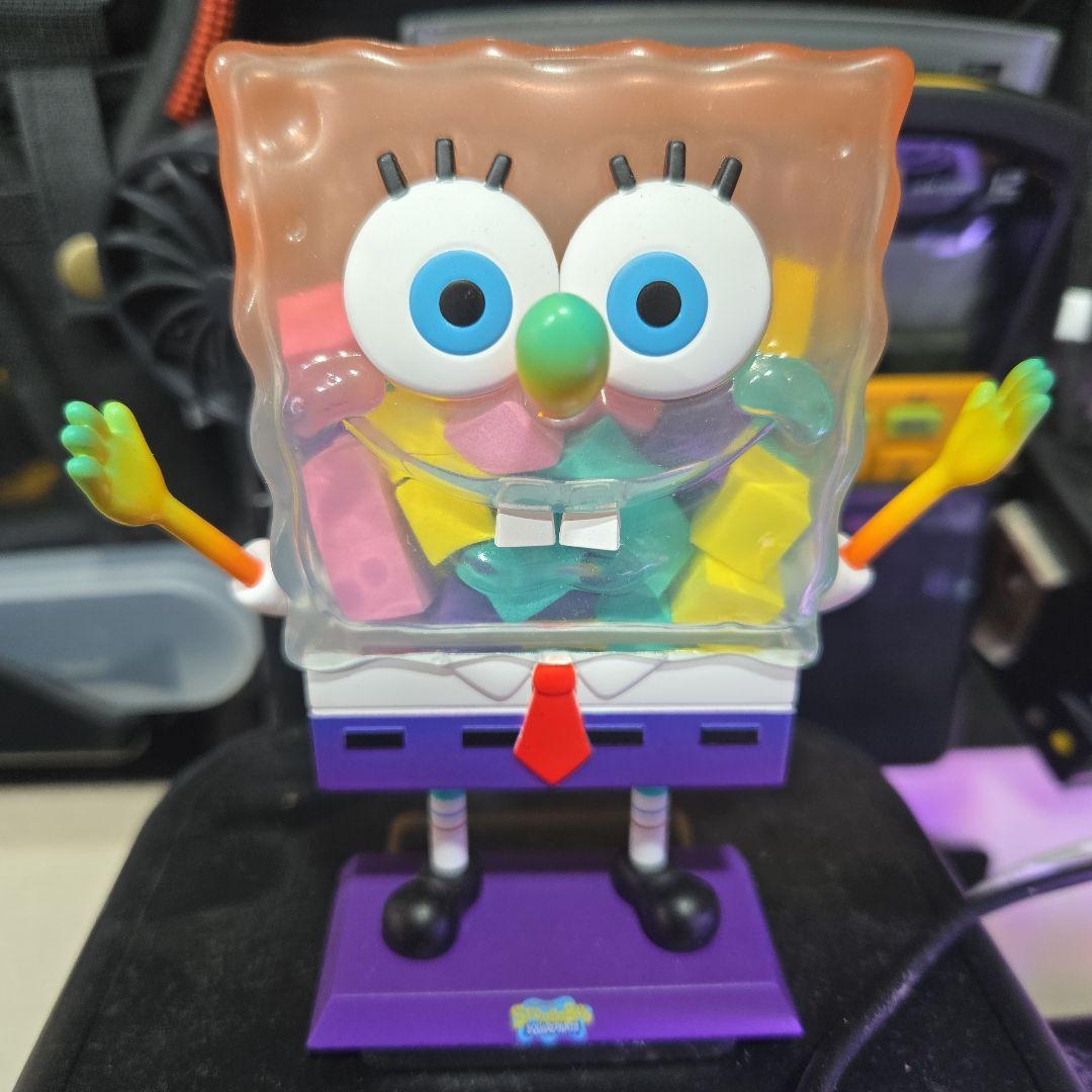 スポンジボブ カラフルフィギュア　シークレット　レア　高さ約12cm