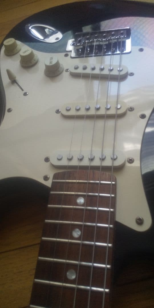 2005年製 フェルナンデス ストラトタイプ