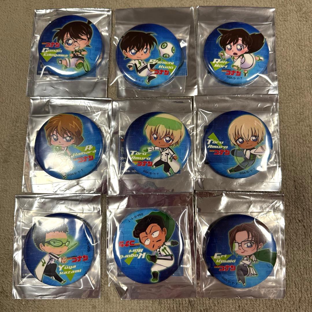 名探偵コナン　サイバーデフォルメ　缶バッジ　東急ハンズ　工藤新一　毛利蘭　灰原哀