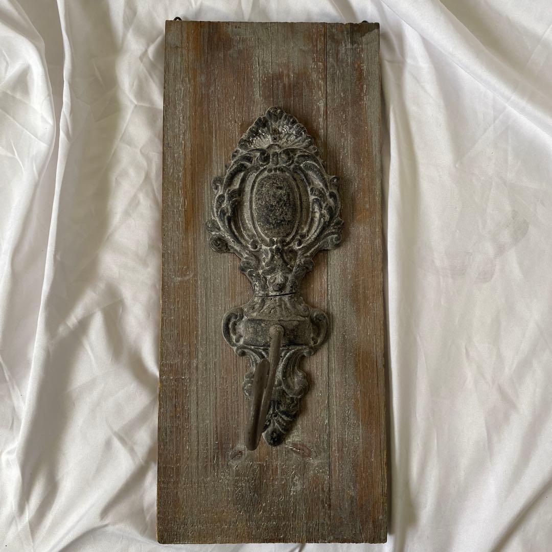 アンティーク　壁掛け　アイアン