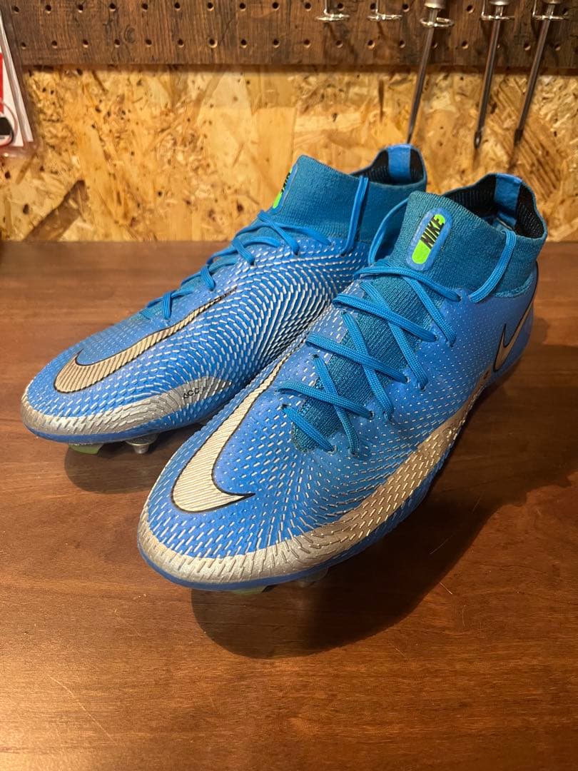 【日本未発売】サッカースパイク ナイキ ファントムGT エリート SG