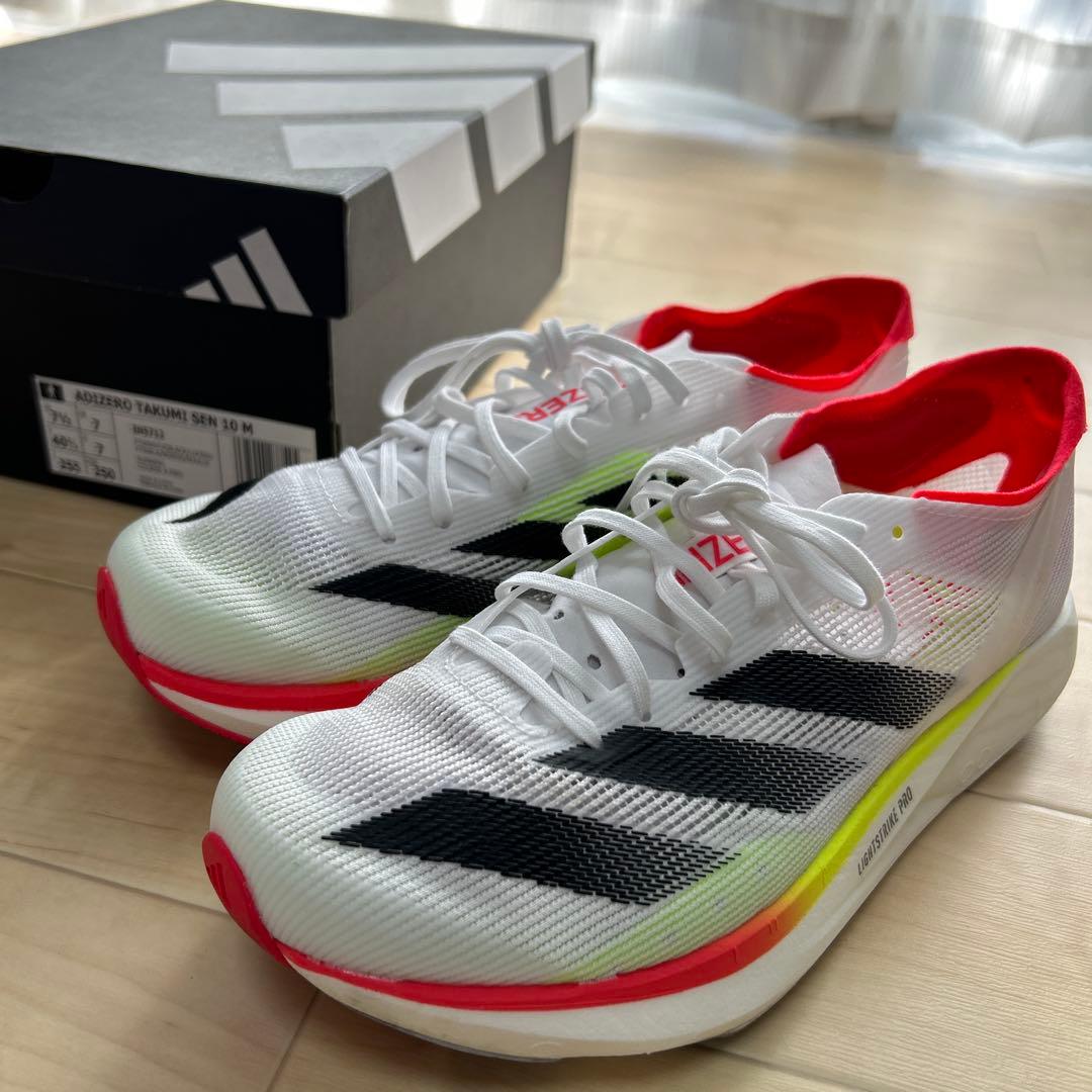 【未使用に近い 25.5】 ADIZERO TAKUMI SEN 10