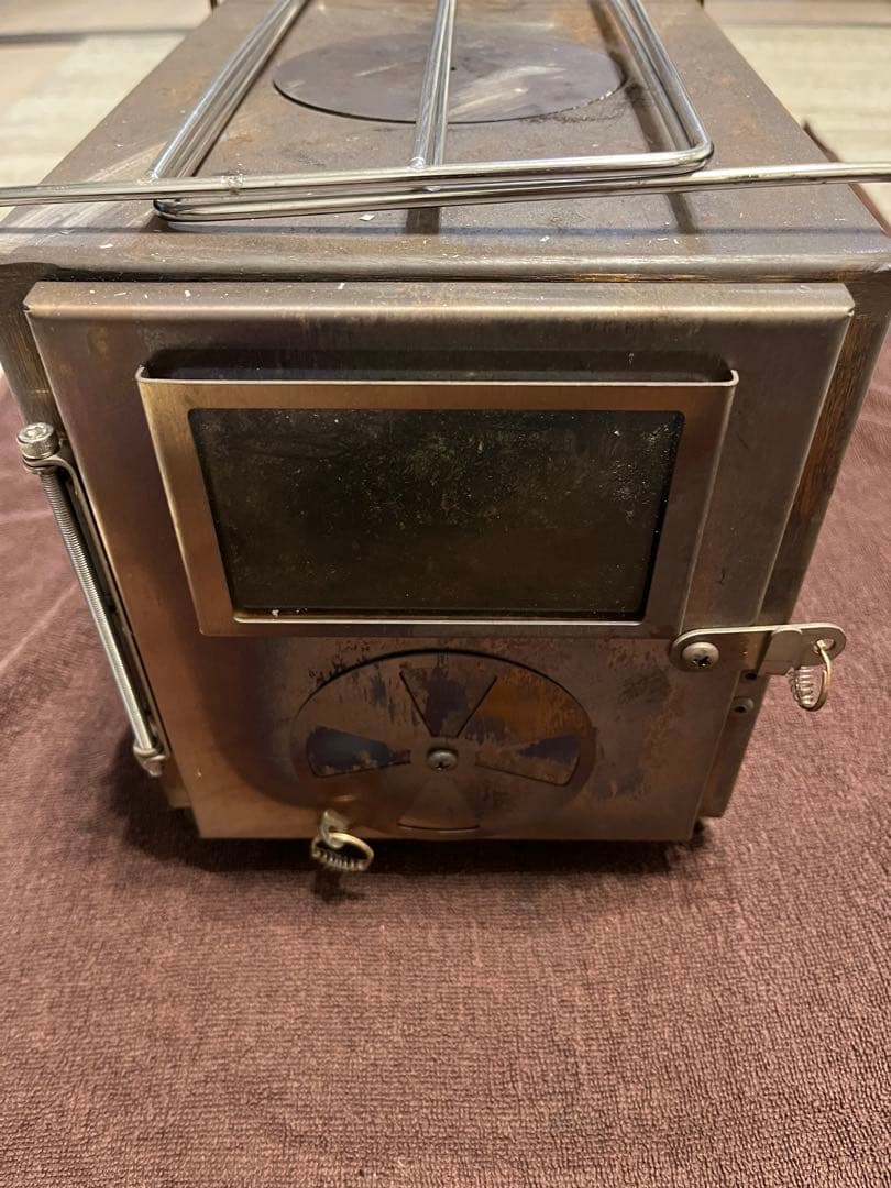 【定価17,710円半額以下！】FIELDOOR 薪ストーブ 2面ガラス窓