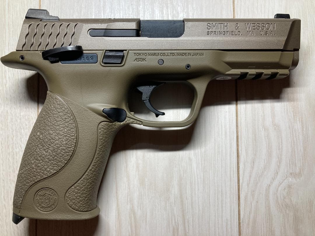 東京マルイ M&P9 カスタム ガスブロ サファリランドタイプ x300タイプ