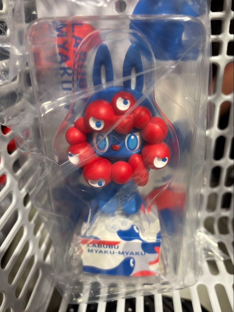 ラブブ　 ミャクミャク コラボフィギュア　関西万博限定