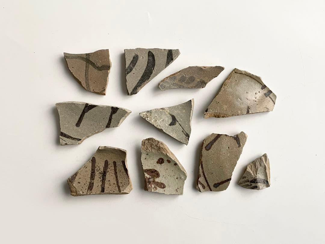 骨董　アンティーク　古唐津　絵唐津　陶片　残欠　桃山　古陶磁　出土　発掘　箸置き