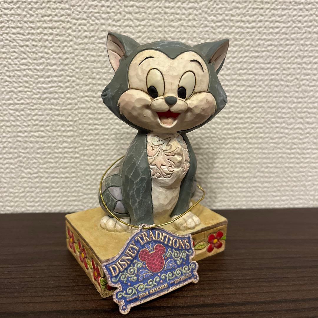 ディズニー トラディション　フィギュア　置き物　フィガロ　ピノキオ
