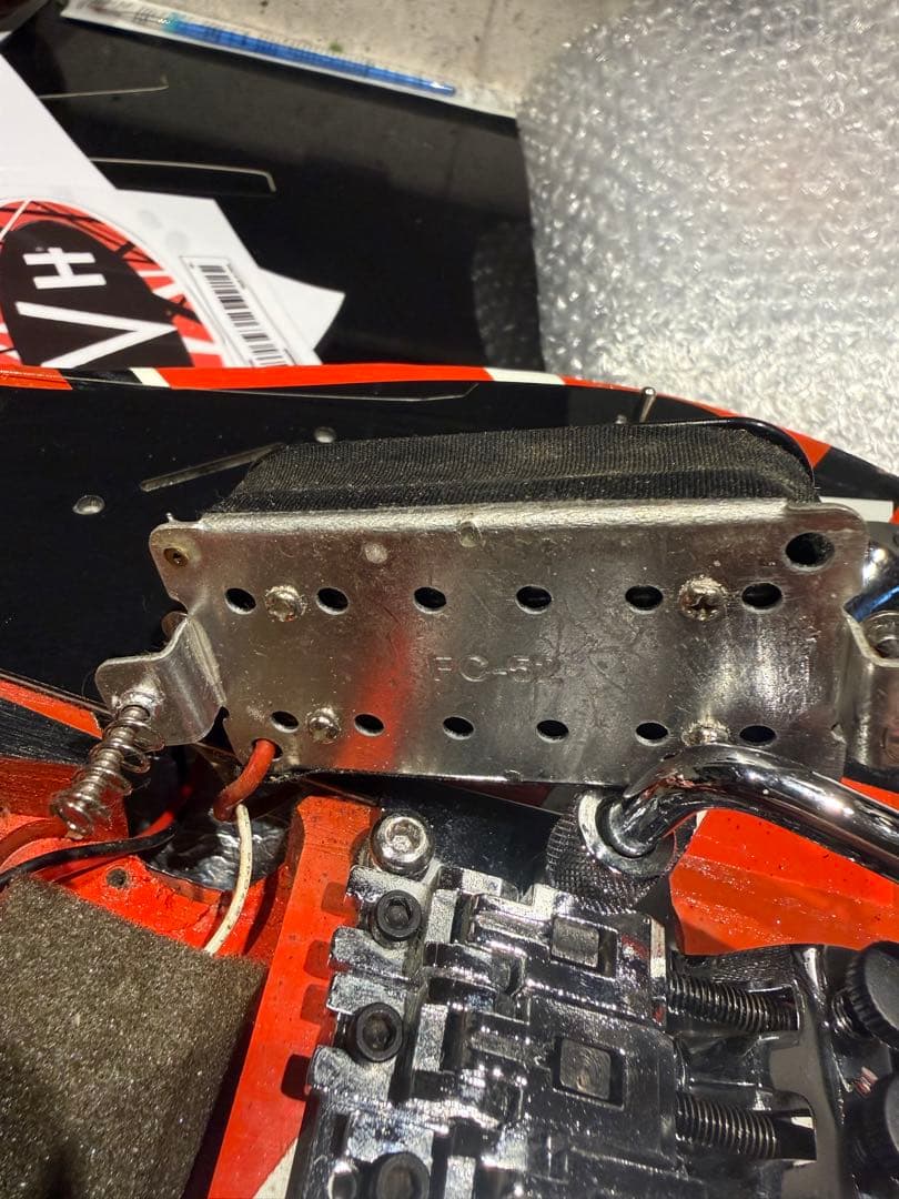 ストラト Van Halenレリックギター　JUMP