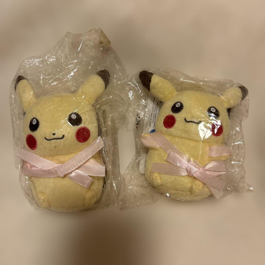 ポケモン　ピカチュウ タッセル　ぬいぐるみ　2個