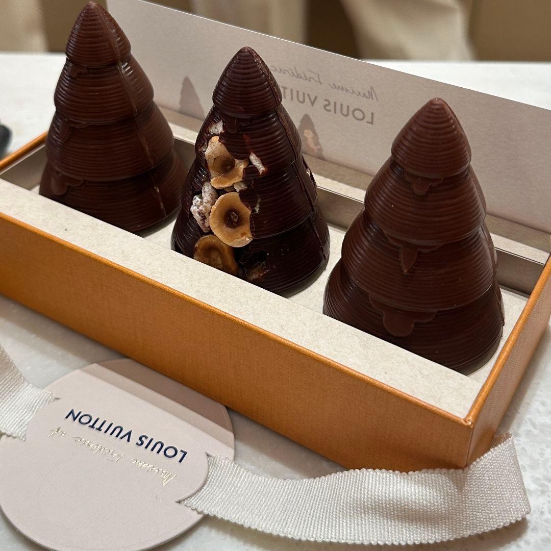 ルイヴィトン チョコ 限定 バレンタイン チョコレート ツリー たけのこの里
