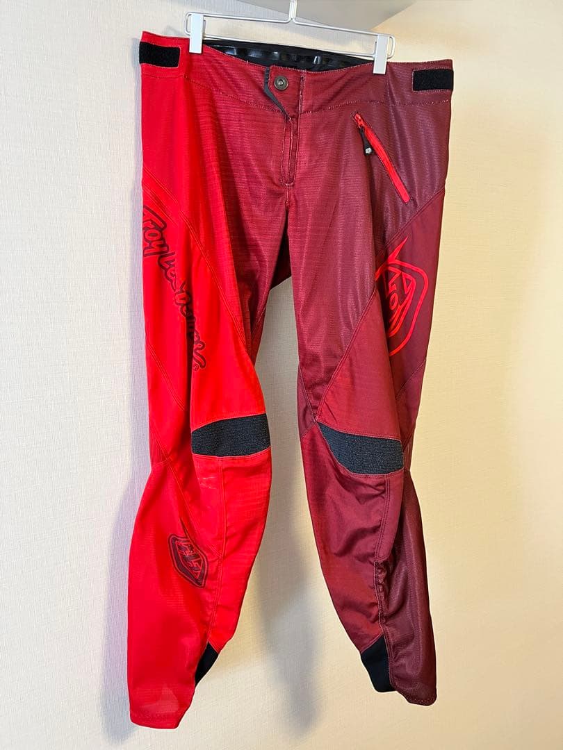 ④トロイリーデザイン　ロングパンツ　赤グラデ