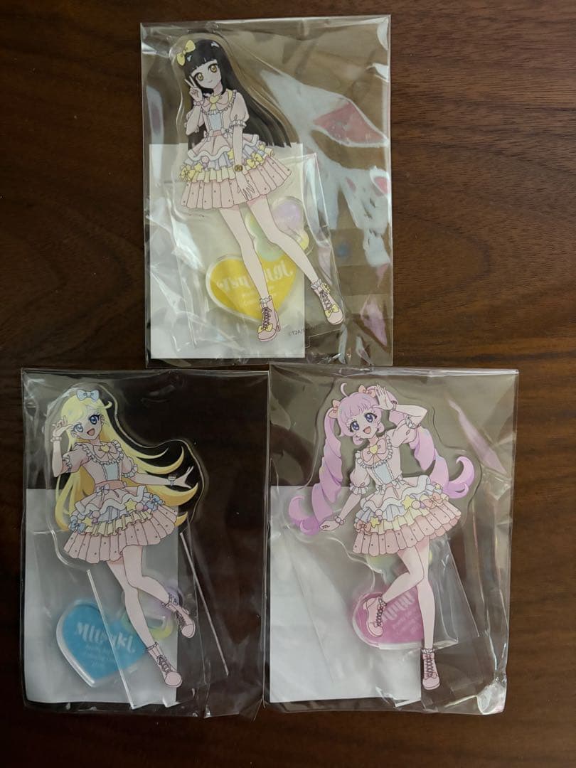 シークレットフレンズ　アクリルスタンド