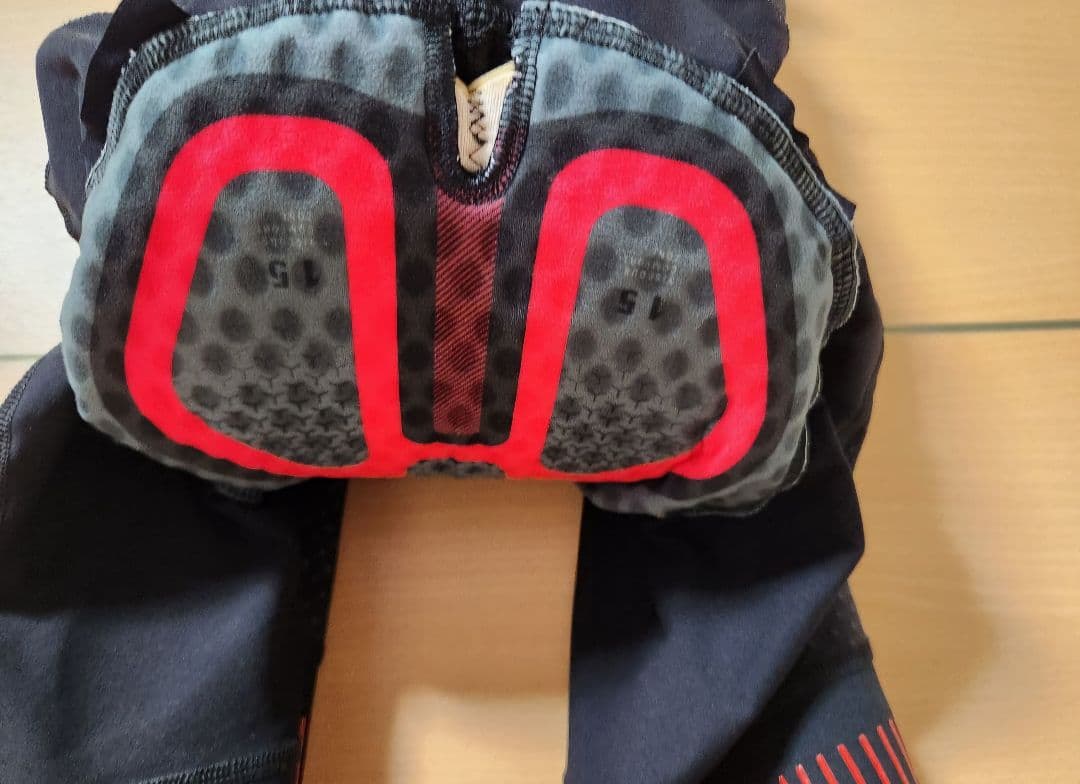 カステリ　FREE AERO RACE 4 BIBSHORT 19003　XL