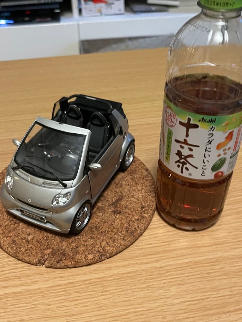 KYOSHO ミニカー：スマート フォーツー カブリオ ブラバス