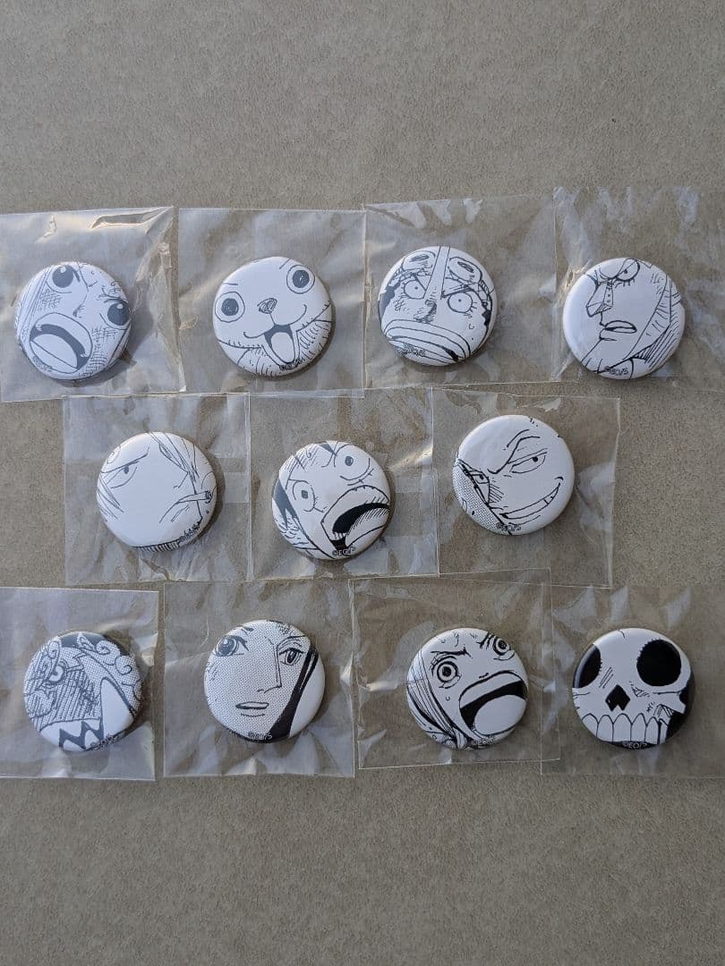 ワンピース　オールフェイス缶バッジ　麦わらの一味セット２