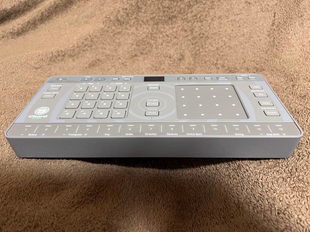 ほぼ未使用 AlphaTheta TORAIZ Chordcat