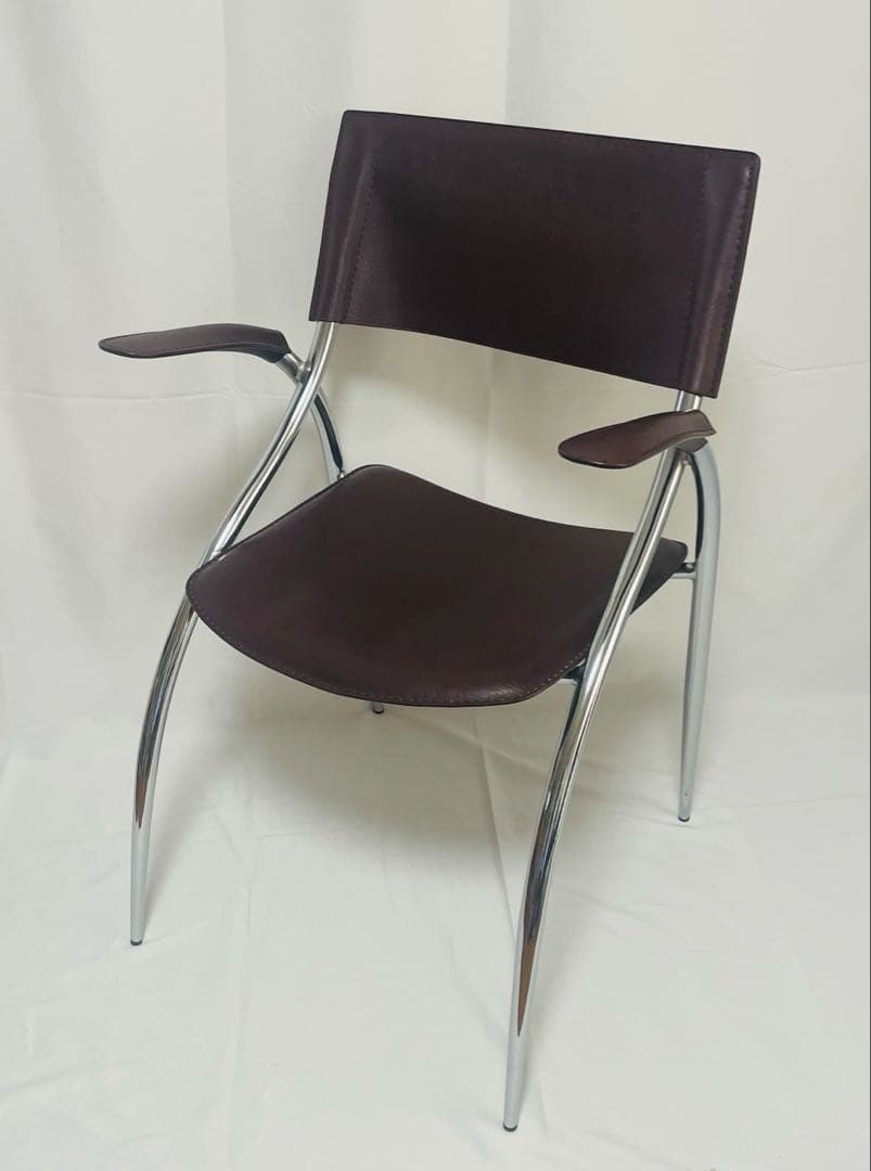 ポストモダン スチールフレーム アームチェア スペースエイジ