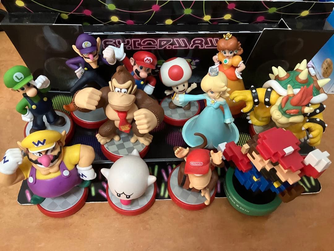 amiiboスーパーマリオ12種類（アミーボ）