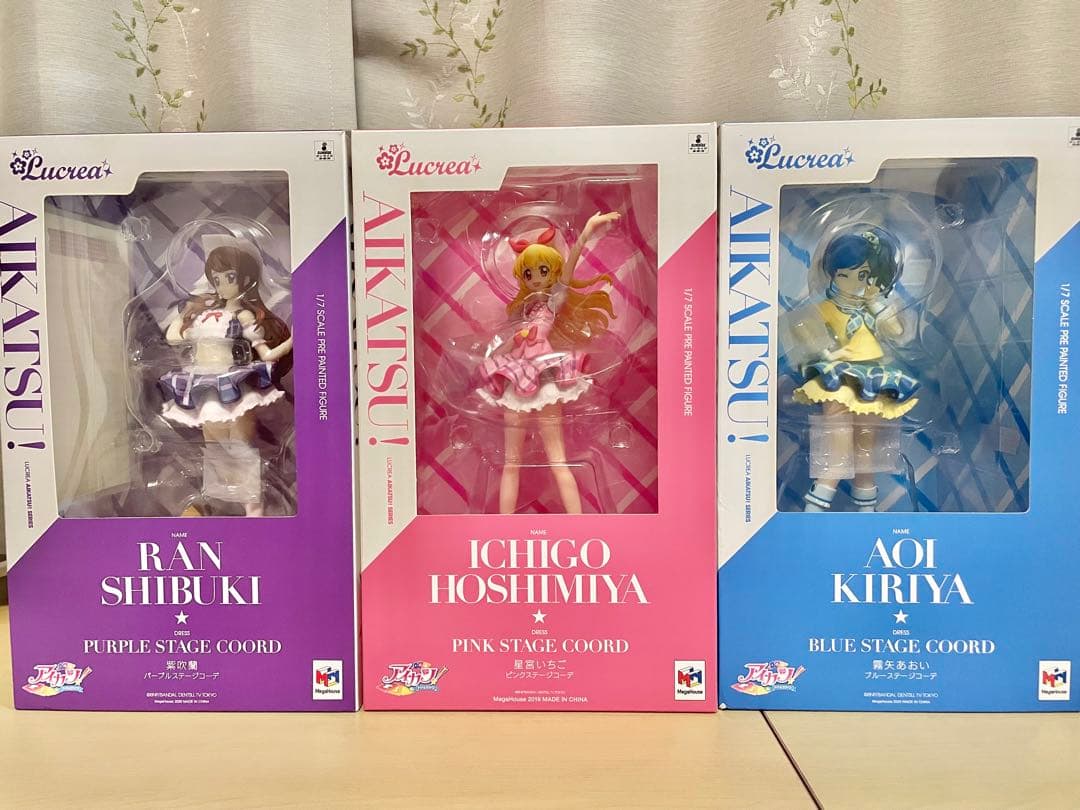 アイカツ　フィギュア　Lucrea（ルクリア）