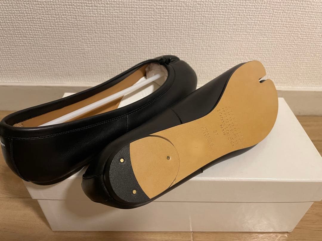 メゾンマルジェラ　タビバレエシューズ　ブラック　サイズ３７