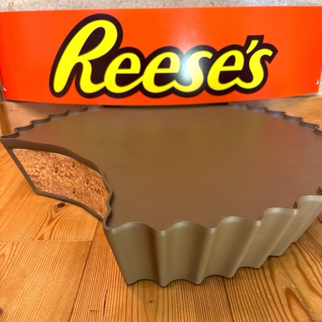 リーシーズ　Reese’s 3D ストアディスプレイ　看板　シェルフ　アメトイ