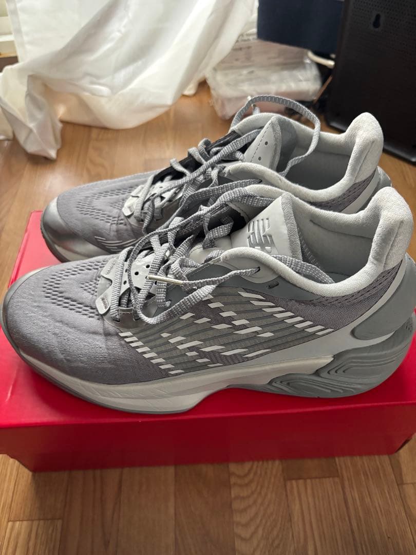 ニューバランス　TWO WAY5