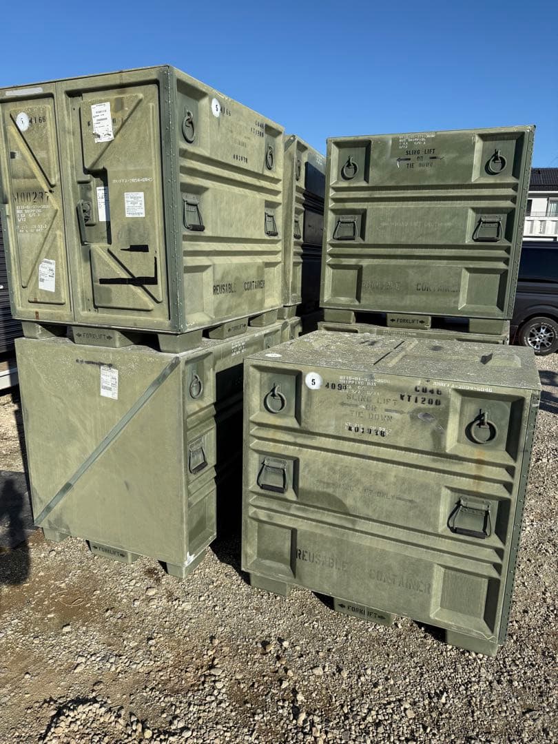 米軍　放出品　コンテナ　世田谷ベース　倉庫　道具箱　物置　FRP 5台セット