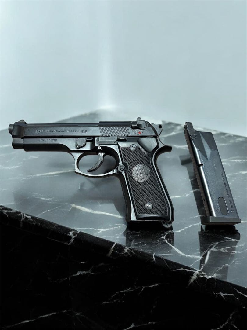 MGC ベレッタ M92FS ハイパーブローバック ガスガン 日本製 箱付き