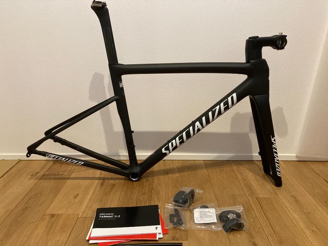 スペシャライズド TARMAC SL 8 RIVAL AXS 52 ROVAL