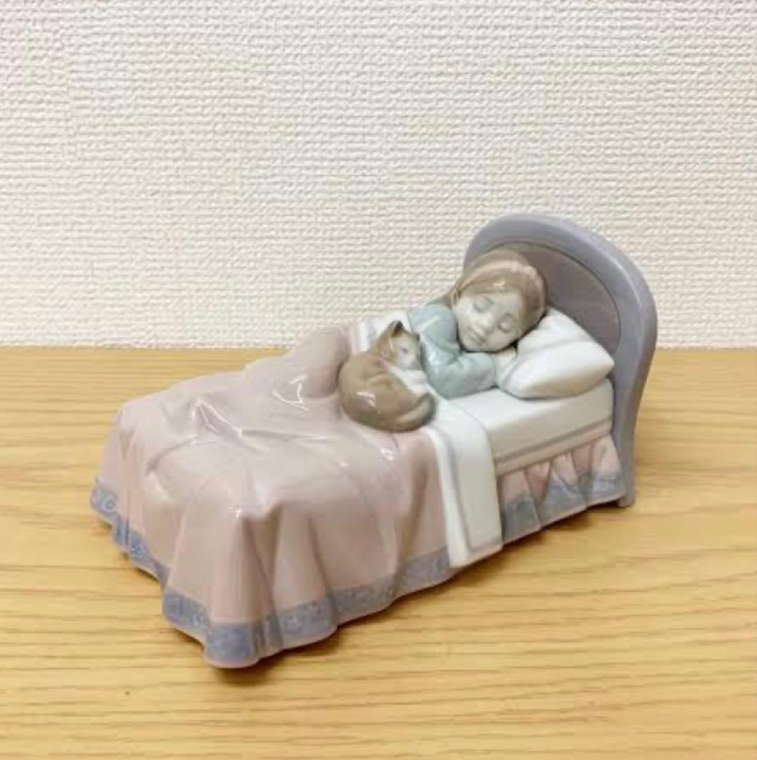 リヤドロ　一緒におねんね　少女　猫　陶器　正規品　希少