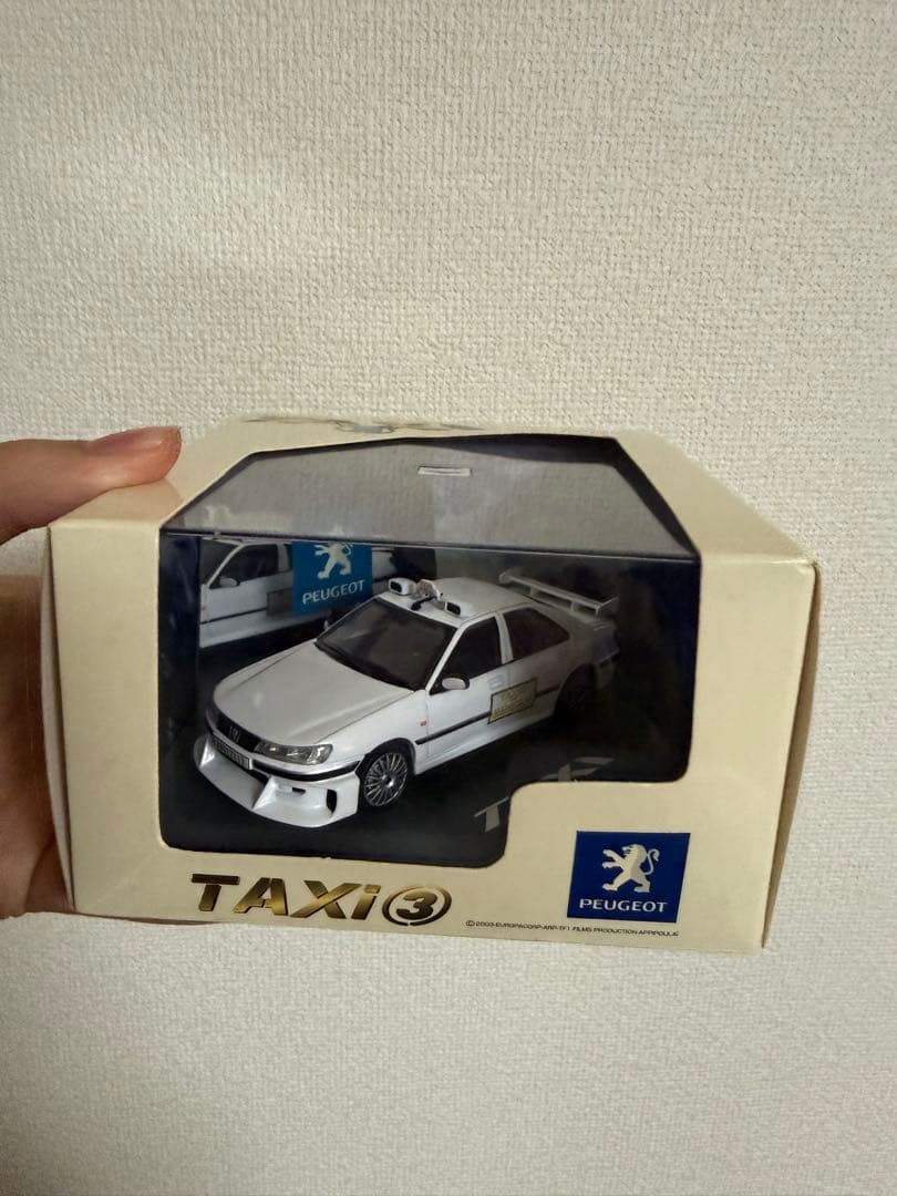 Peugeot Taxi 3 1/43ダイキャストミニカー