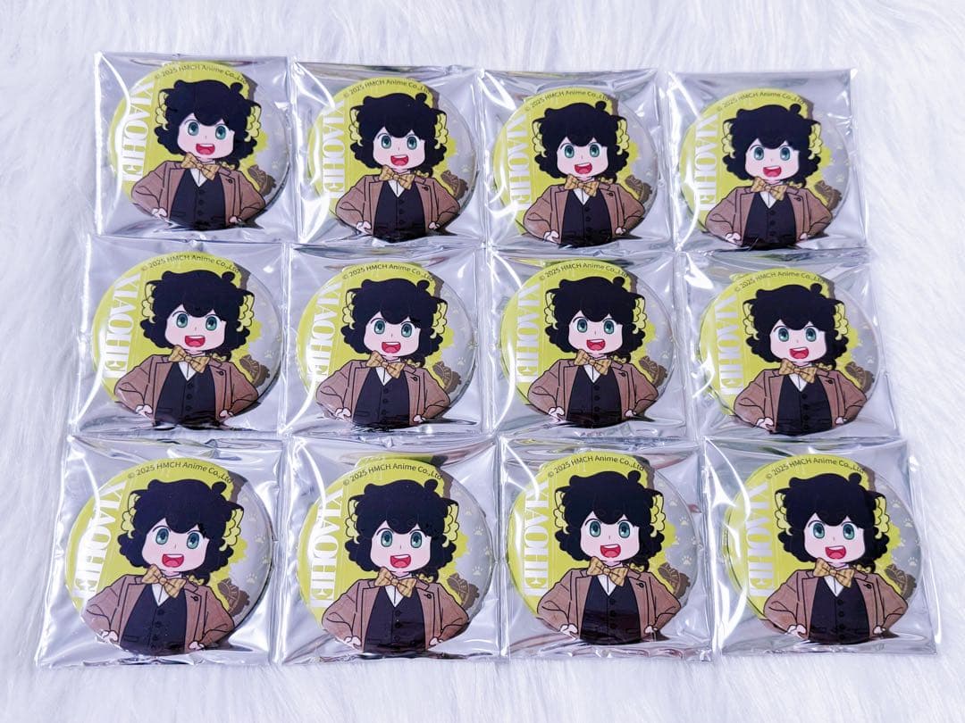 羅小黒戦記 ロシャオヘイセンキ スーツ 缶バッジ シャオヘイ セット