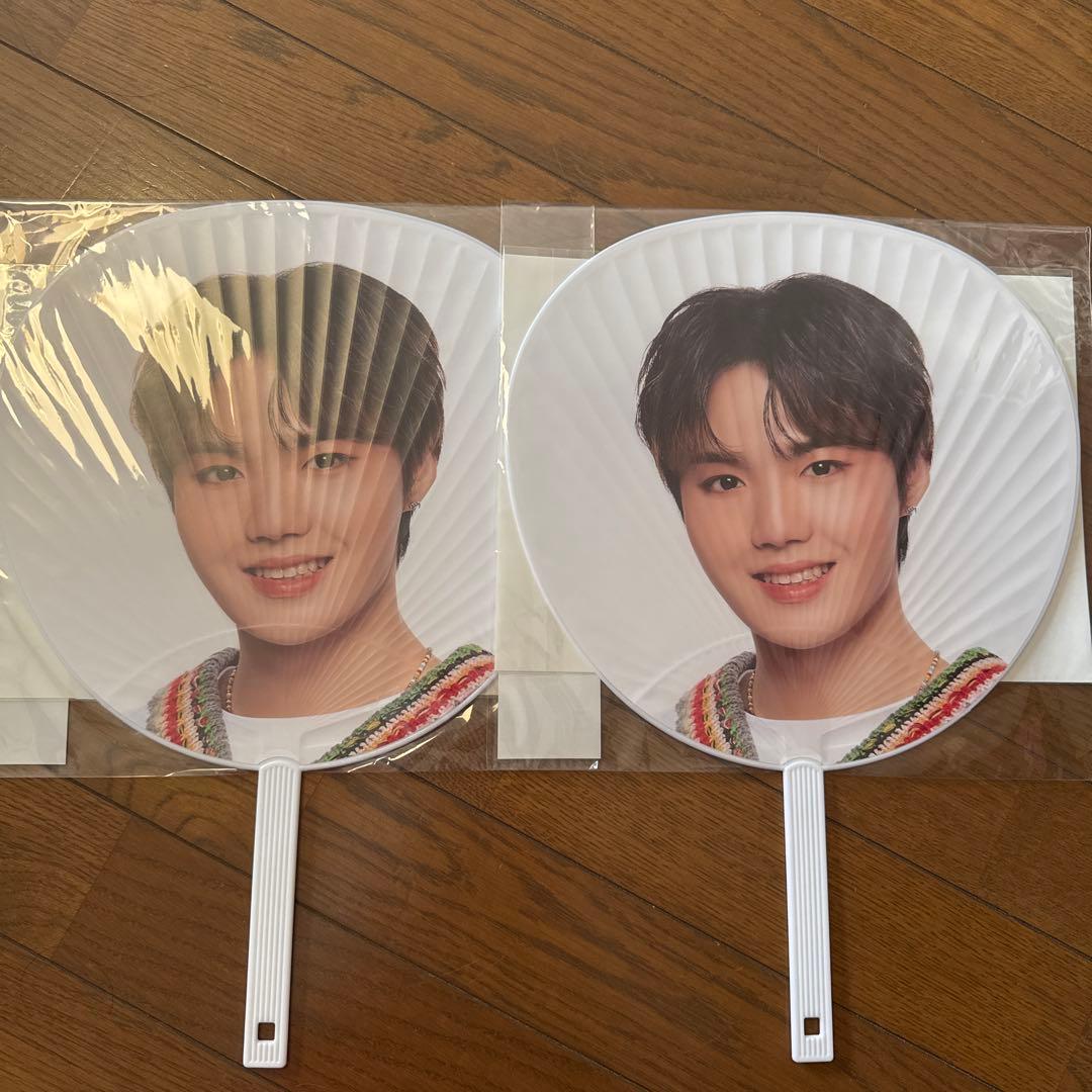 TREASURE ドヨン うちわ