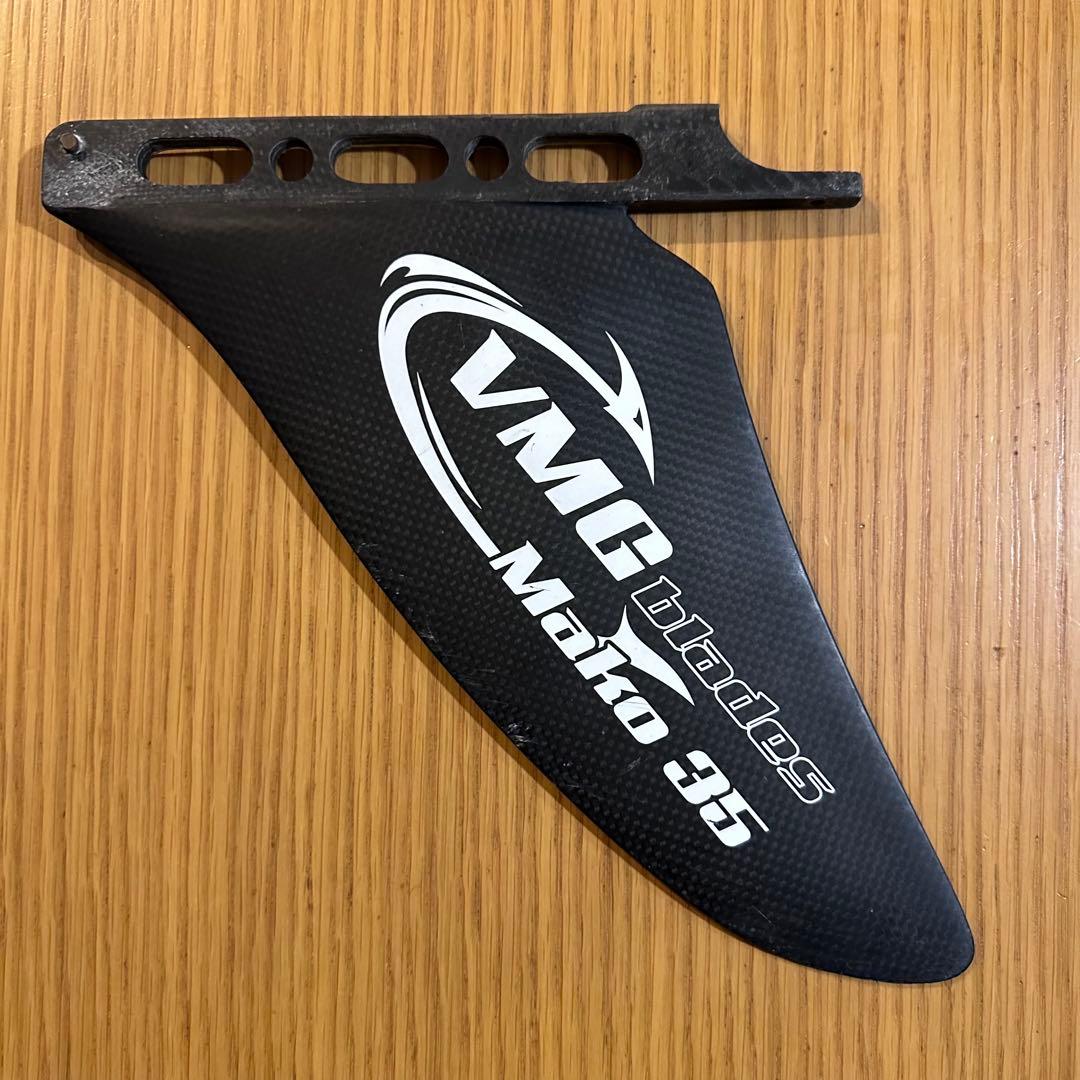 SUPレースボードフィンVMG blades Mako 35
