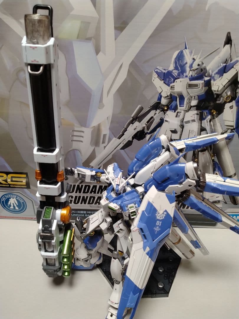 【RG】【ハイニューガンダム＆ハイパーメガバズーカランチャー】【完成品】
