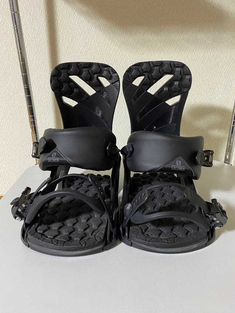SALOMON スノーボードビンディング RHYTHM Sサイズ