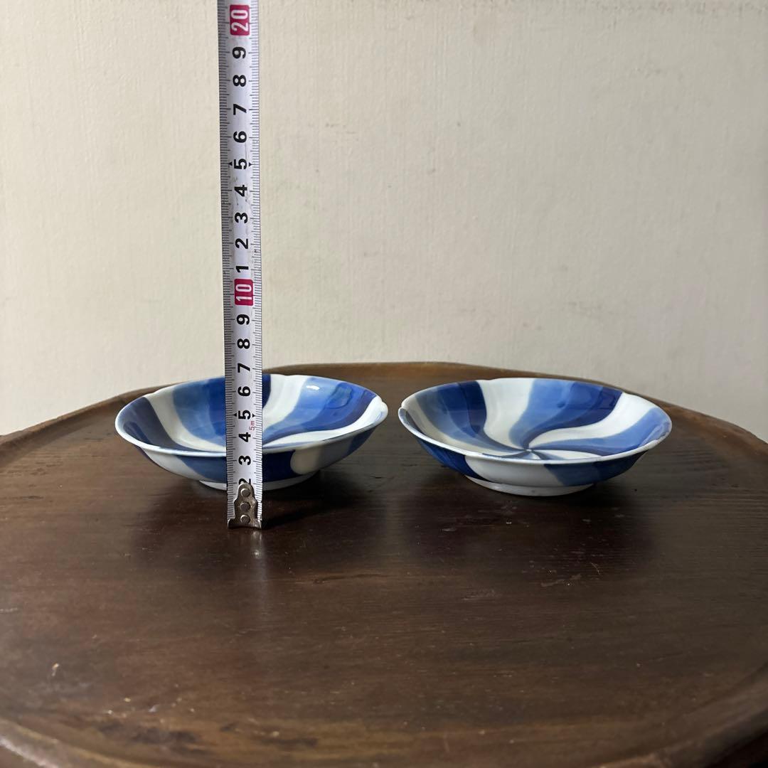 古伊万里染付捻り文皿　2点　江戸明治　アンティーク　酒器　白洲正子　白磁　検李朝