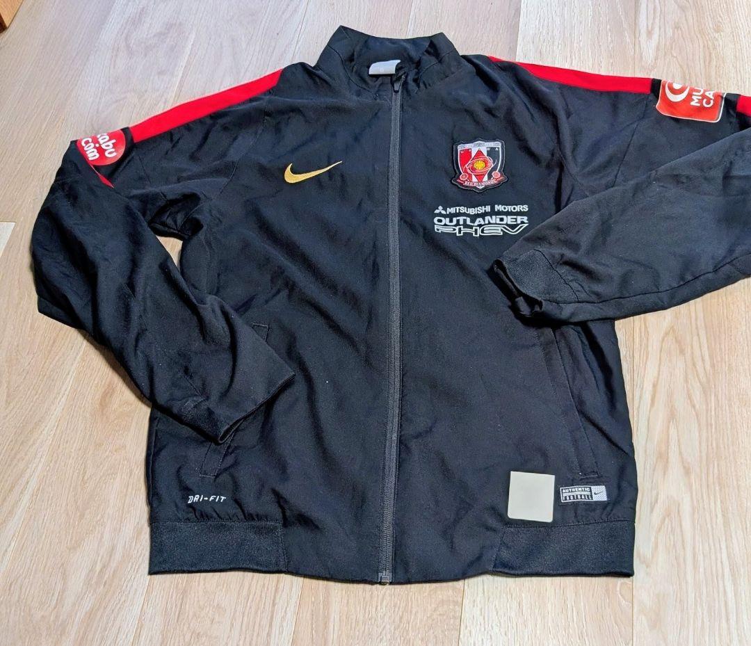 レッズ　支給品　ジャケット Lサイズ