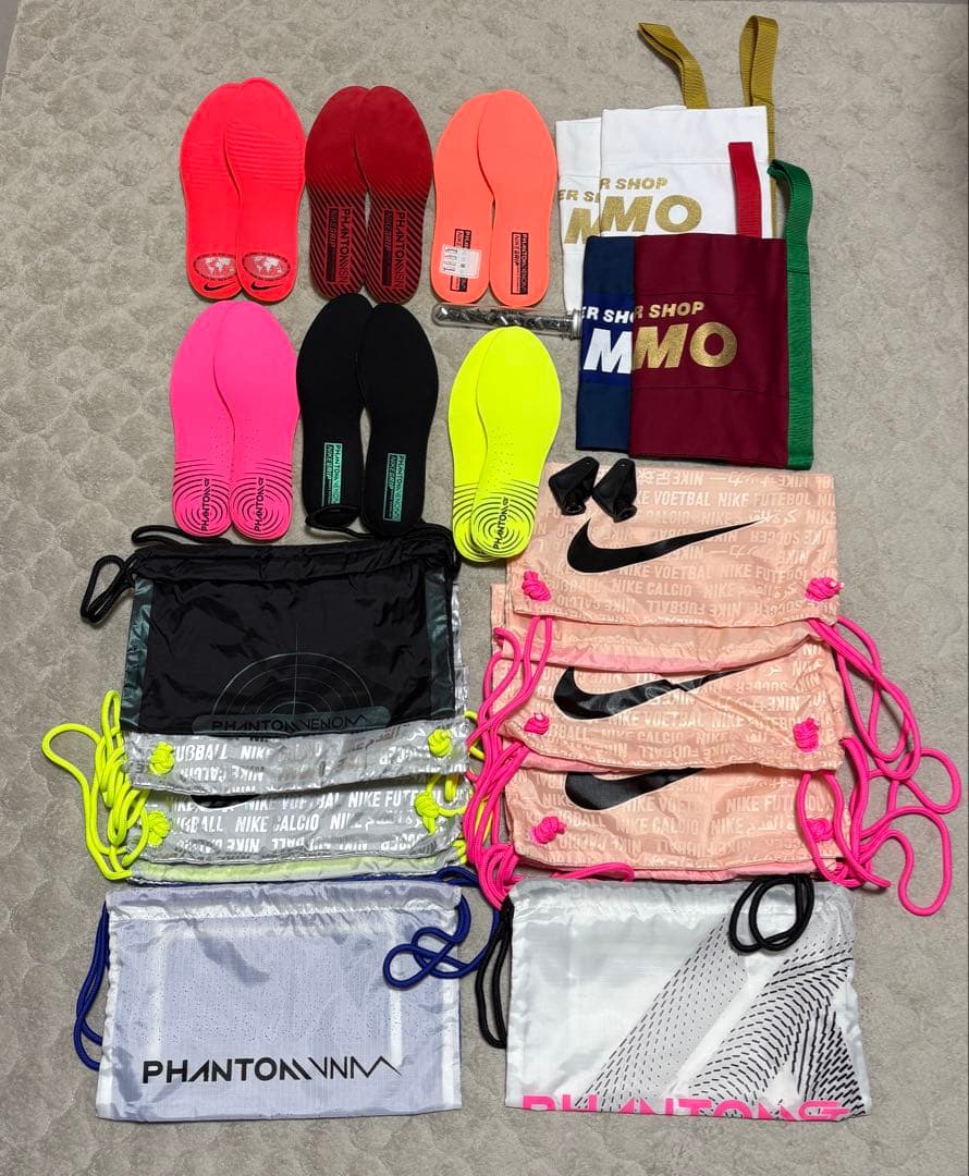 ナイキ サッカースパイク インソール27cm バラ売り可能