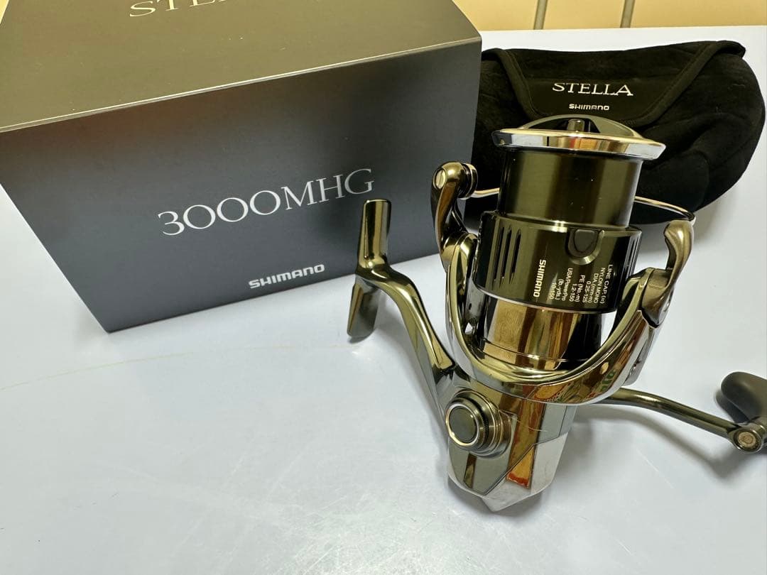 ※8/11まで出品　シマノ　22ステラ　3000MHG