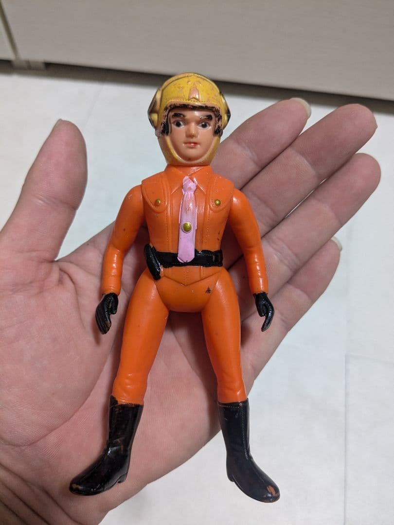 ※当時物　希少ウルトラマンハヤタ隊員 ブルファク　ソフビ